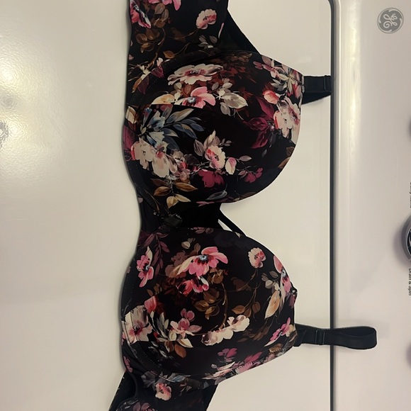 Torrid push-up plunge 42B bra - Picture 5 of 7